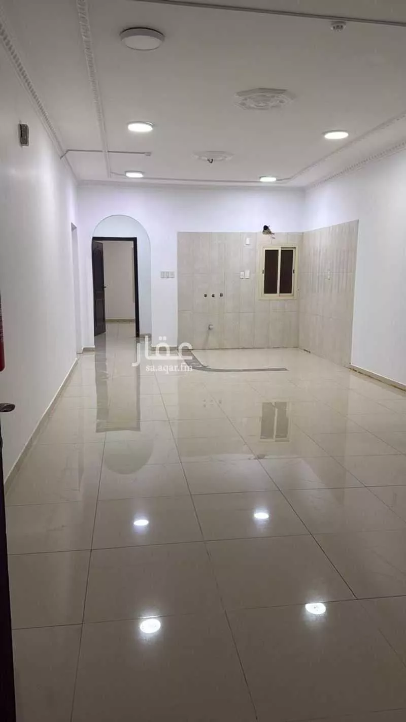 4 bedroom office in Al Faisaliyyah, Eastern Province 6