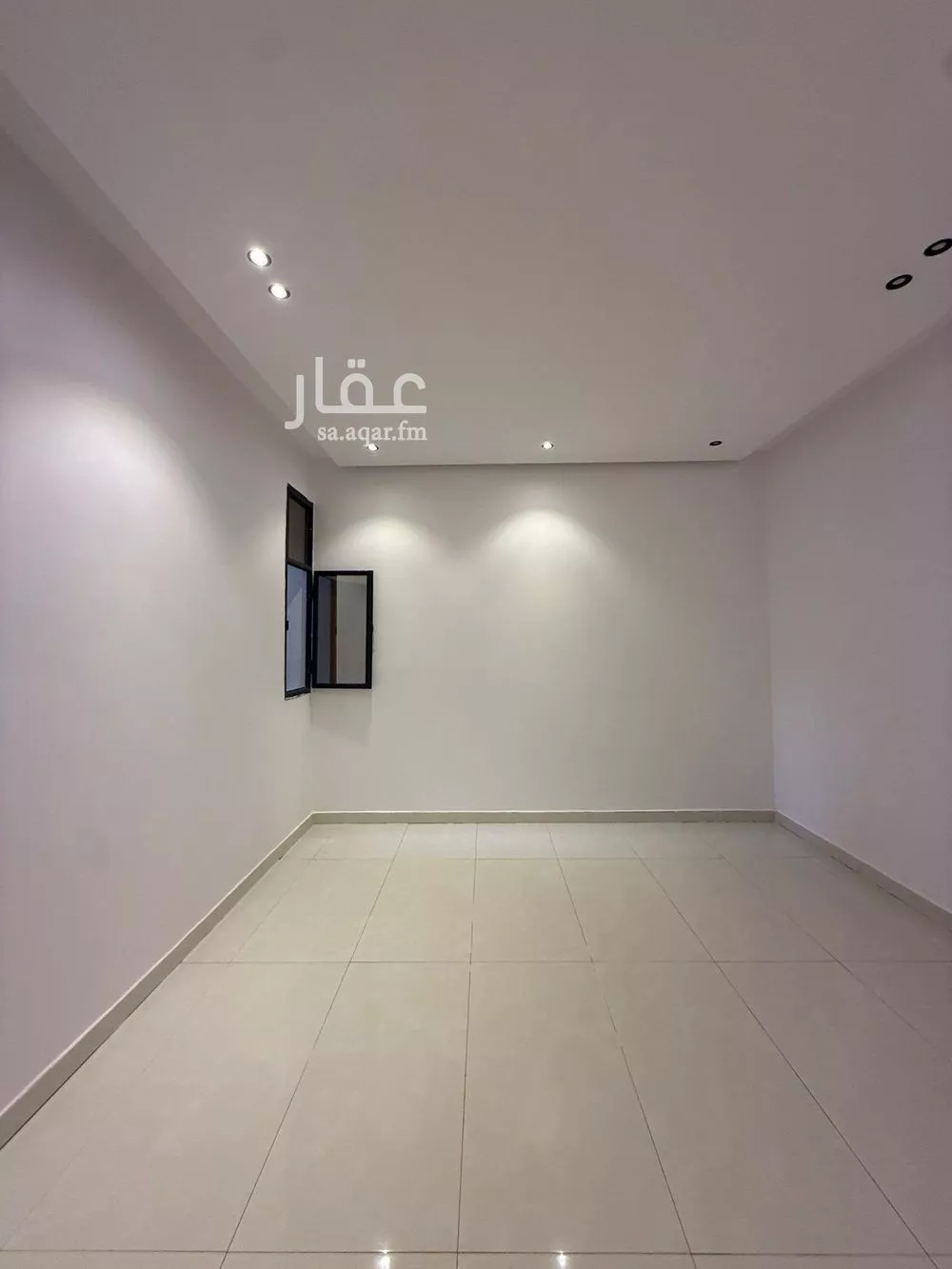4 bedroom villa in Okaz, Riyadh 10