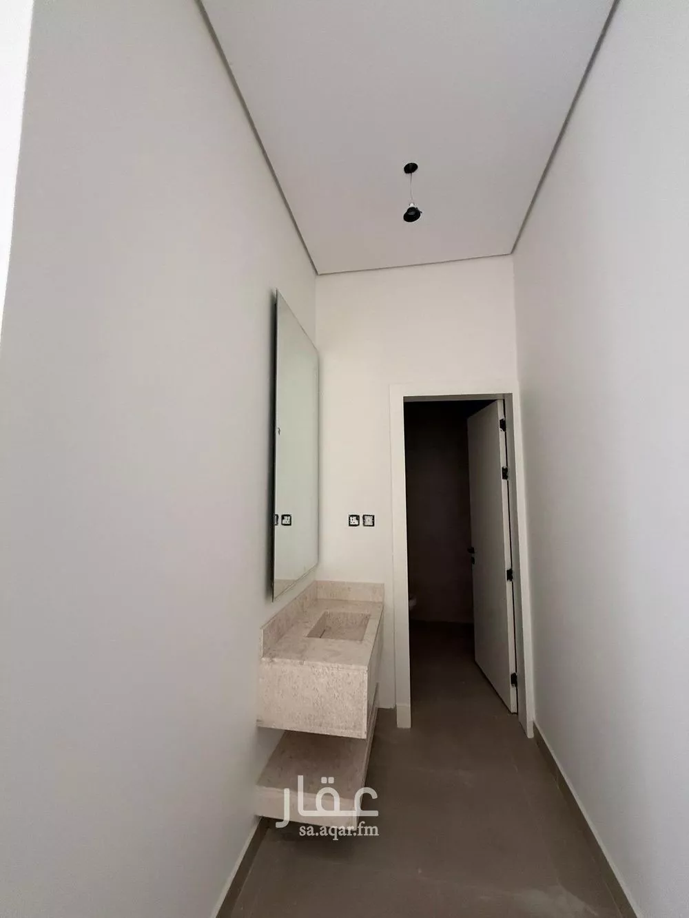 فيلا 5 غرف في الحزم 3