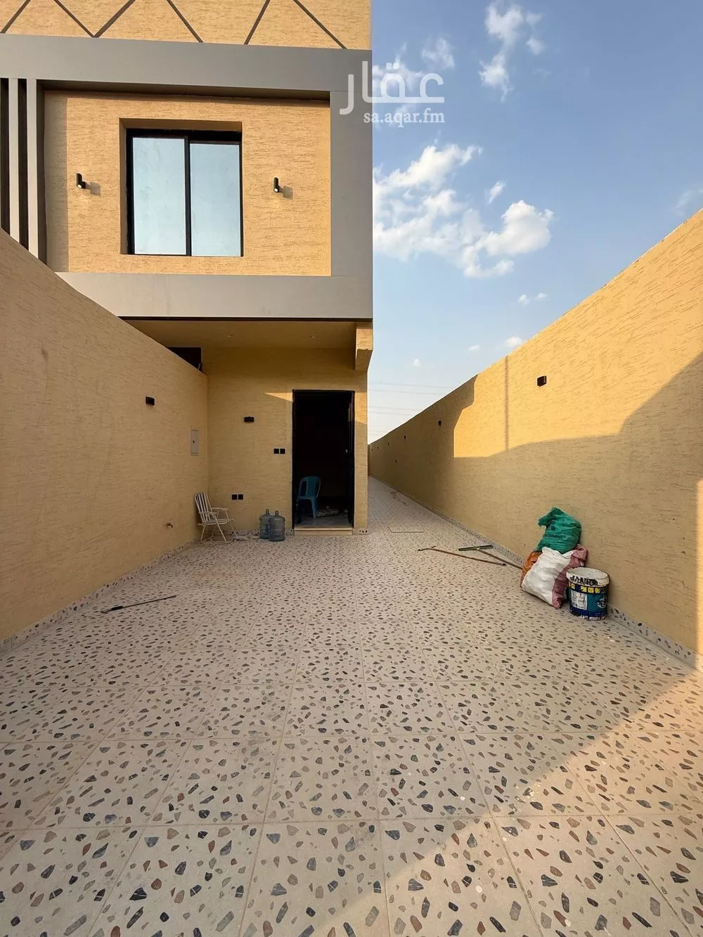 4 bedroom floor in Okaz 2