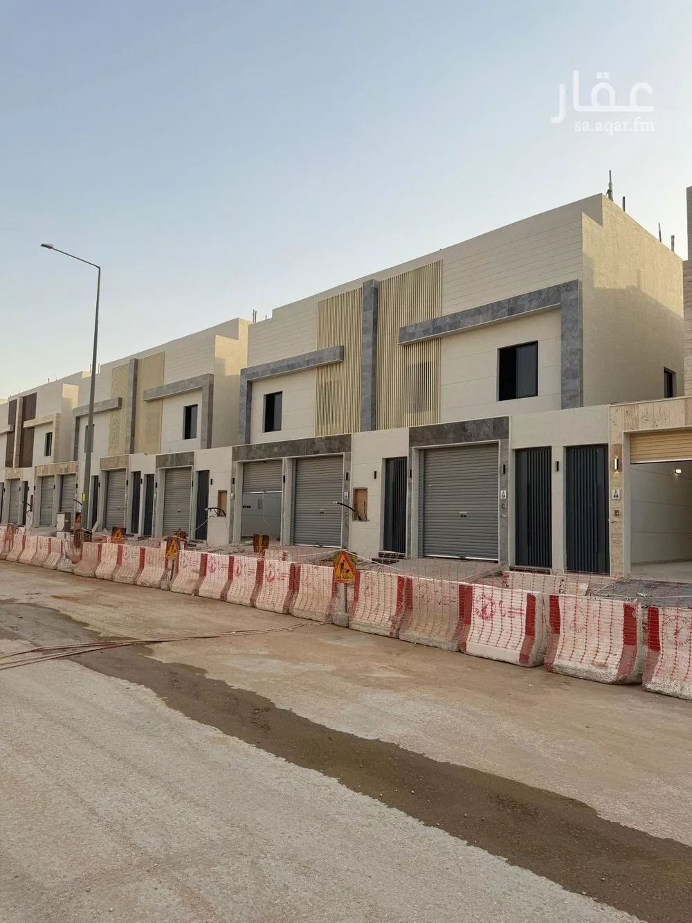 دوبلكس 5 غرف في عكاظ 2