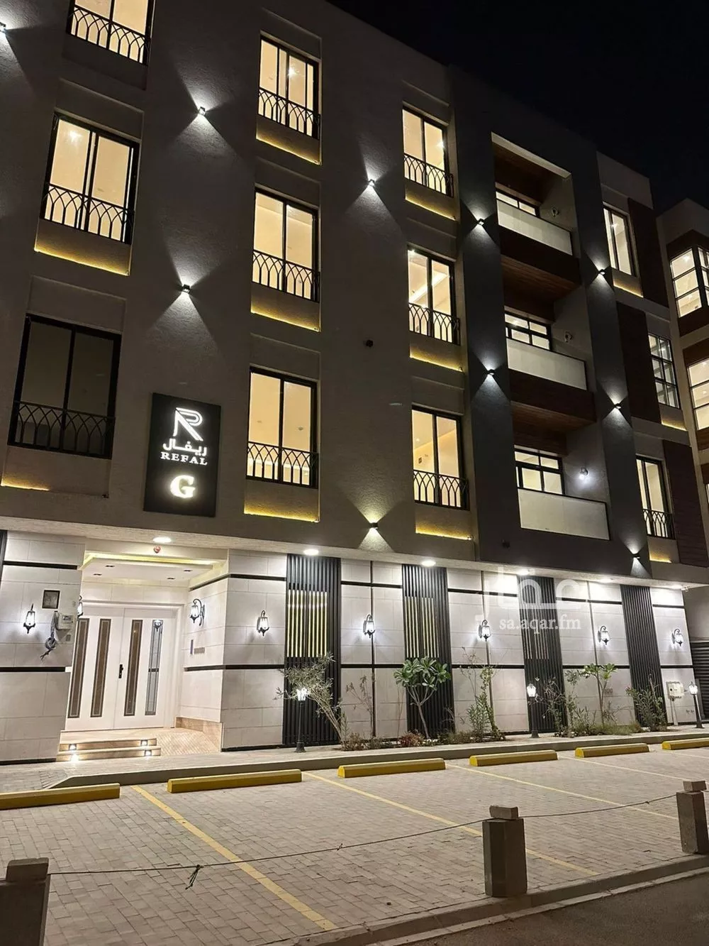 4 bedroom apartment in Al Yasmin