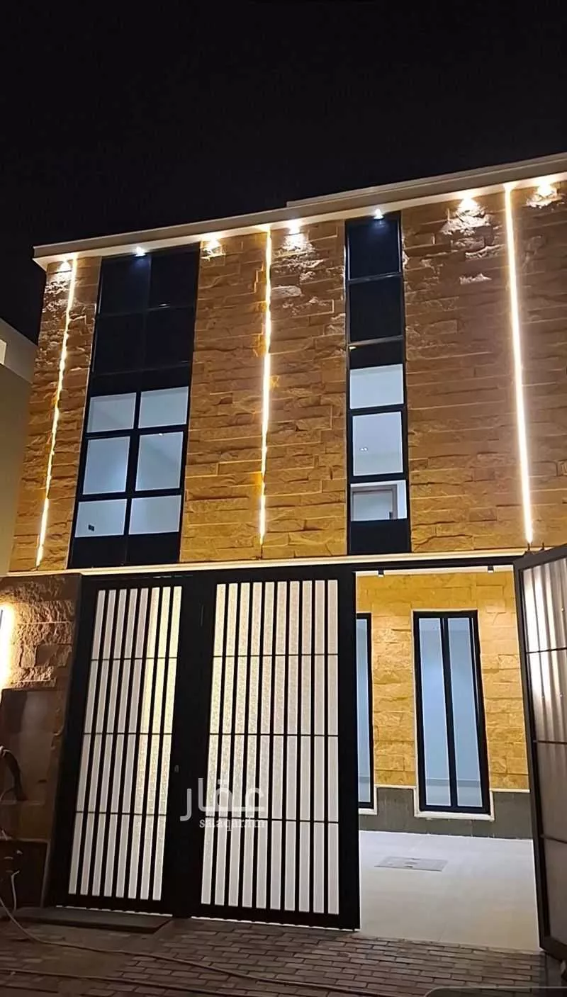 فيلا 6 غرف في عكاظ