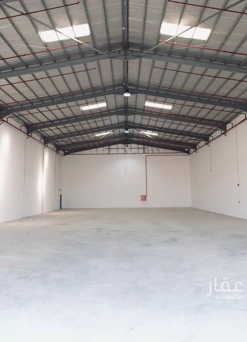 2000 sqm warehouse in Banban 1