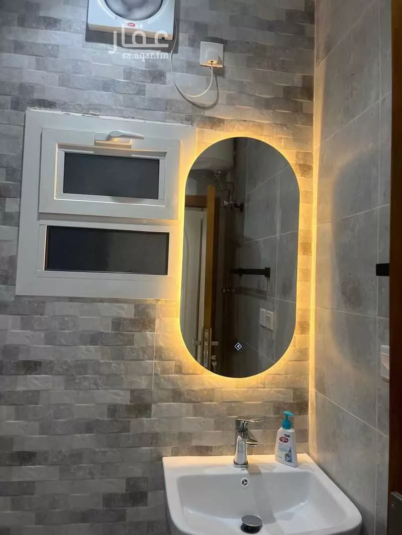 2 bedroom apartment in Al Jamawat, Madinah 3