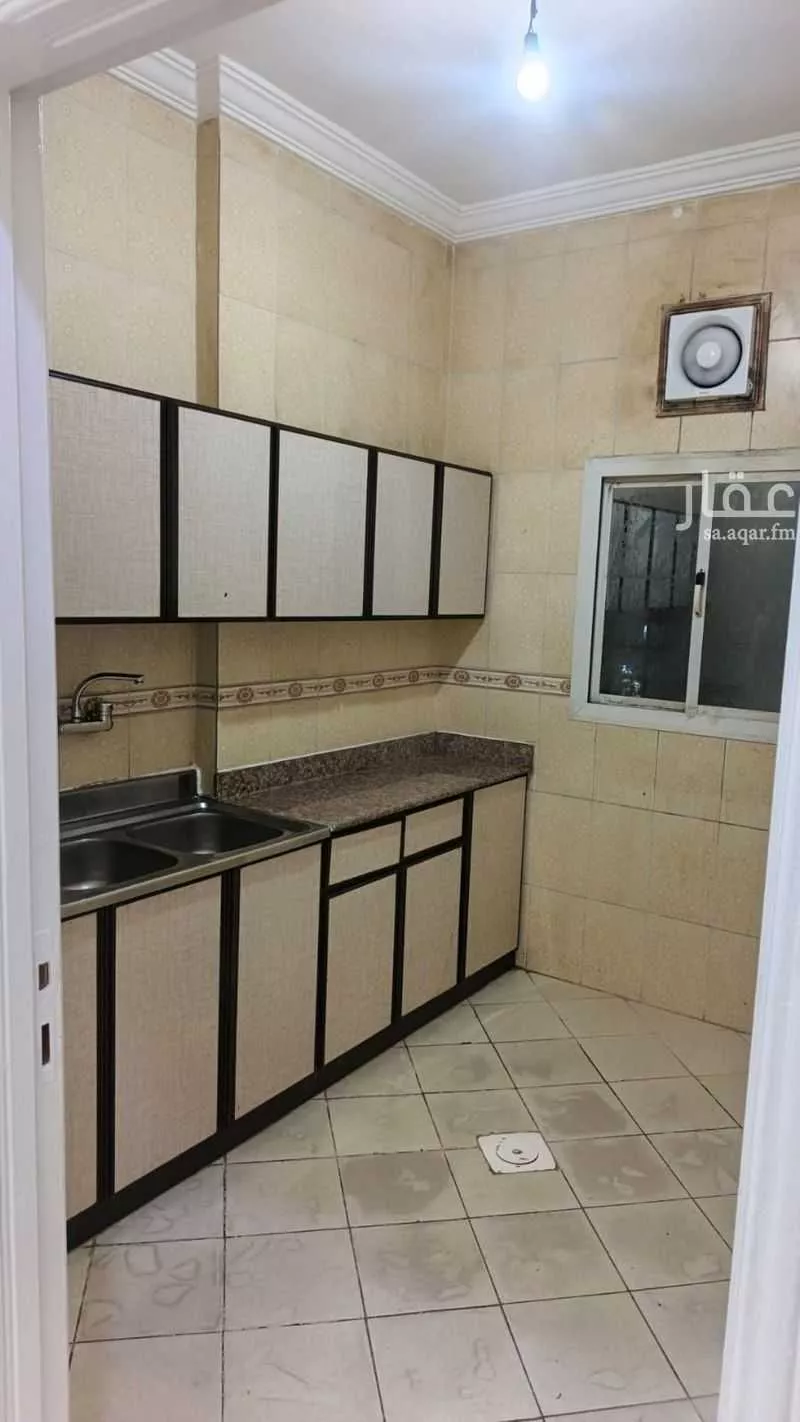 3 bedroom apartment in Mishrifah, Jeddah 4