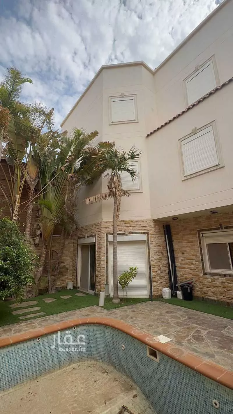 فيلا 9 غرف في البساتين 3
