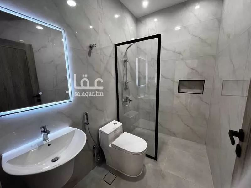 5 bedroom apartment in Al Tubayshi, Eastern Province 15