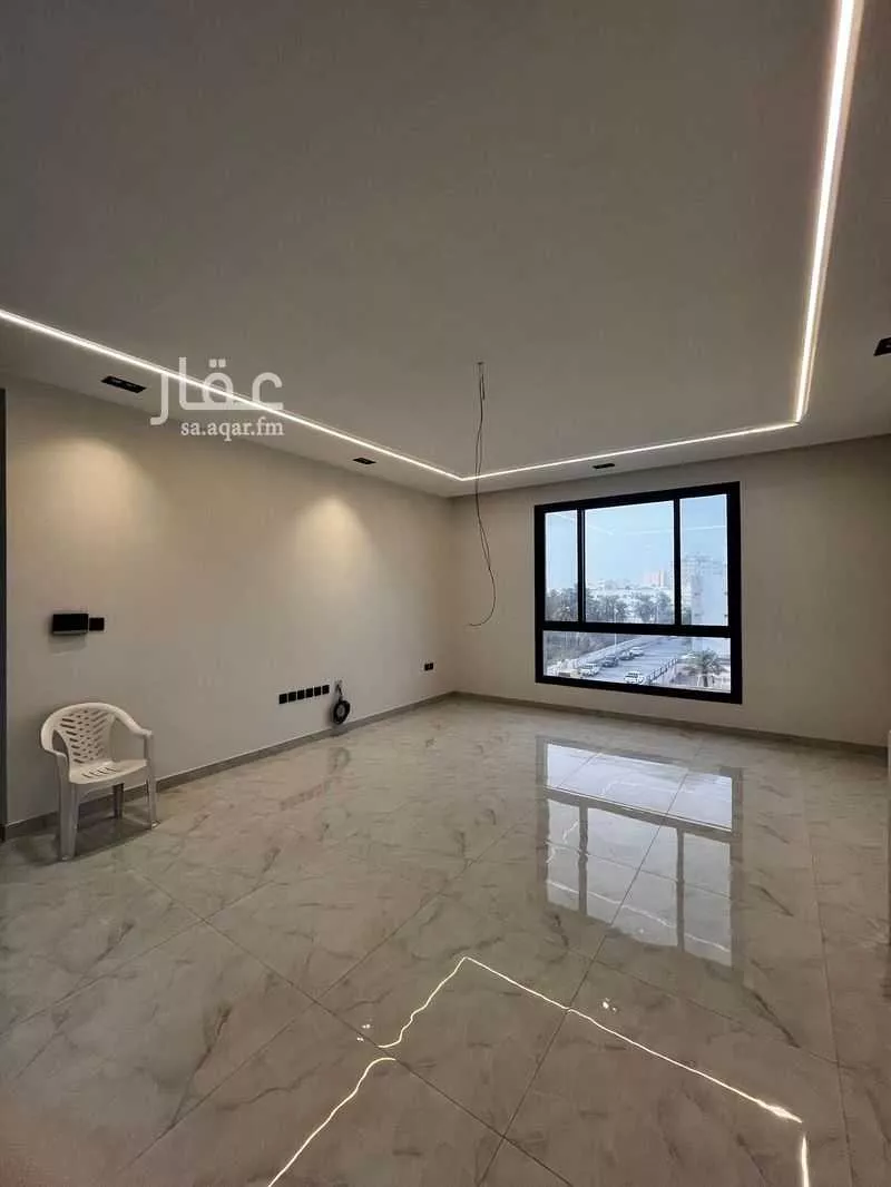 5 bedroom apartment in Al Tubayshi, Eastern Province 4
