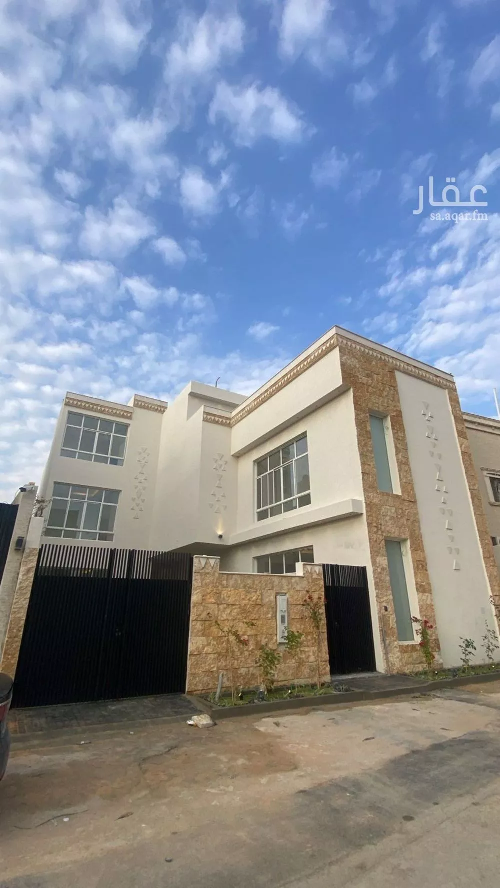 فيلا 9 غرف في المهدية 4