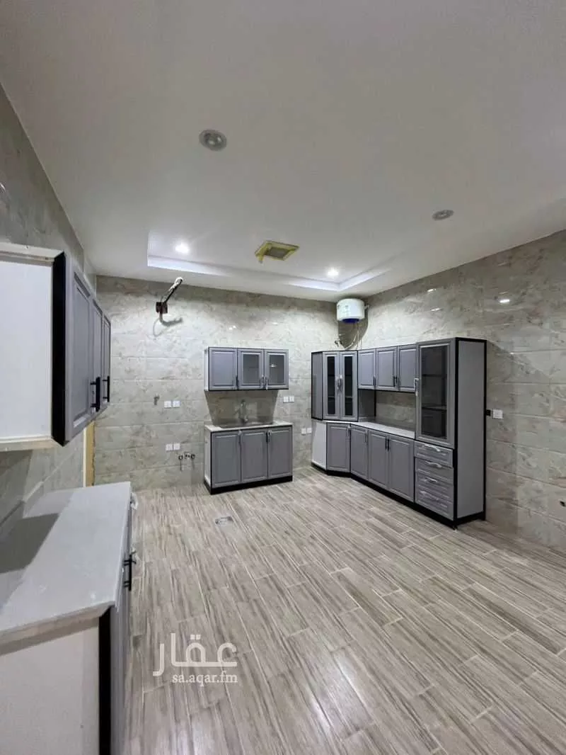 شقة 4 غرف في النرجس 5