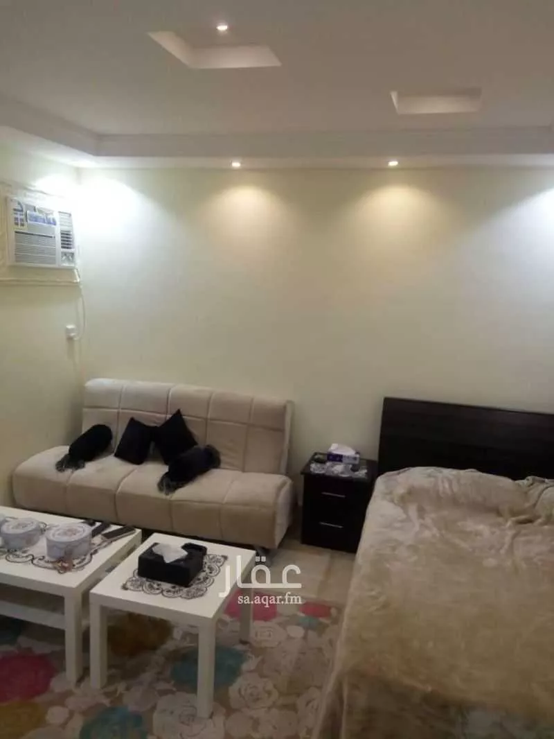 شقة 5 غرف في الحمراء و ام الجود 1