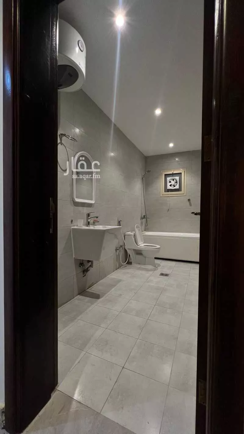 5 bedroom building in Al Rawabi, Madinah 9