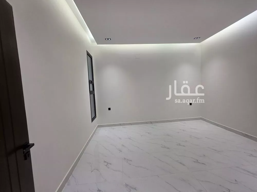 4 bedroom floor in Al Munsiyah 4