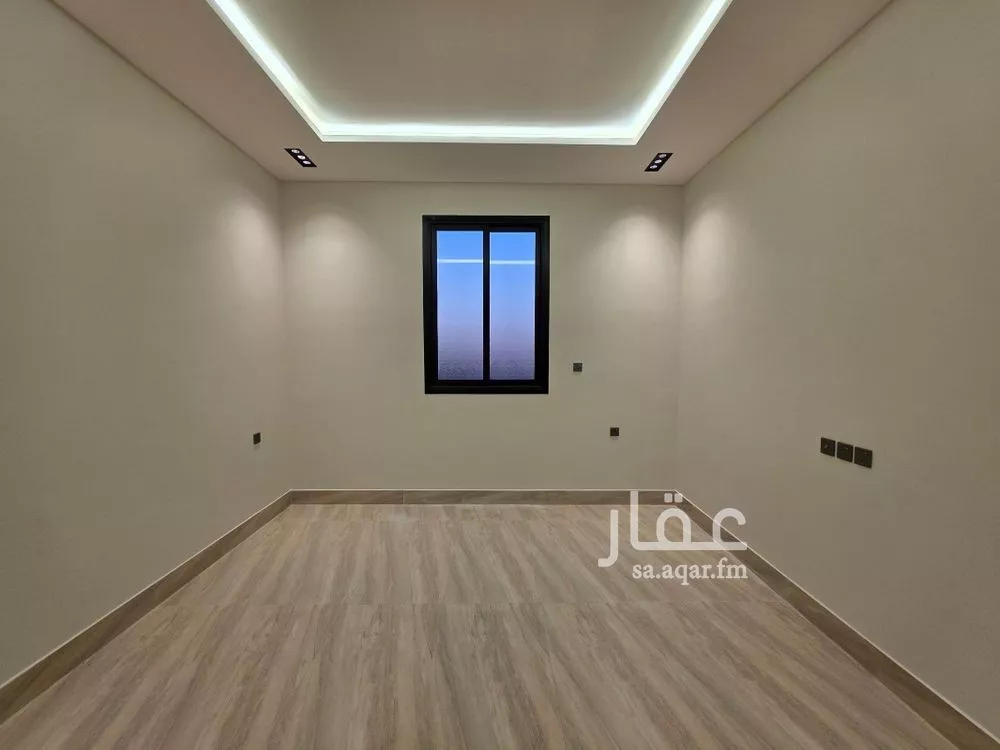 فيلا 5 غرف في الرمال 4