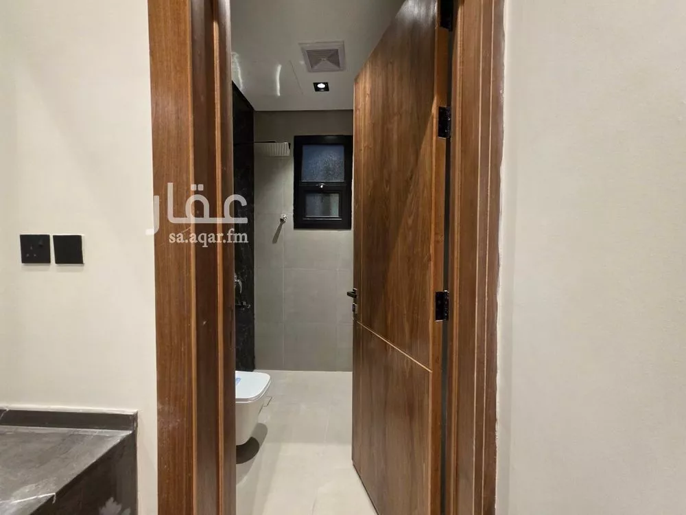 فيلا 5 غرف في الرمال 2