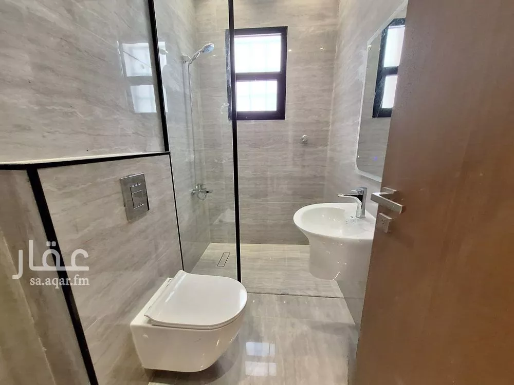 فيلا 5 غرف في الرمال 5