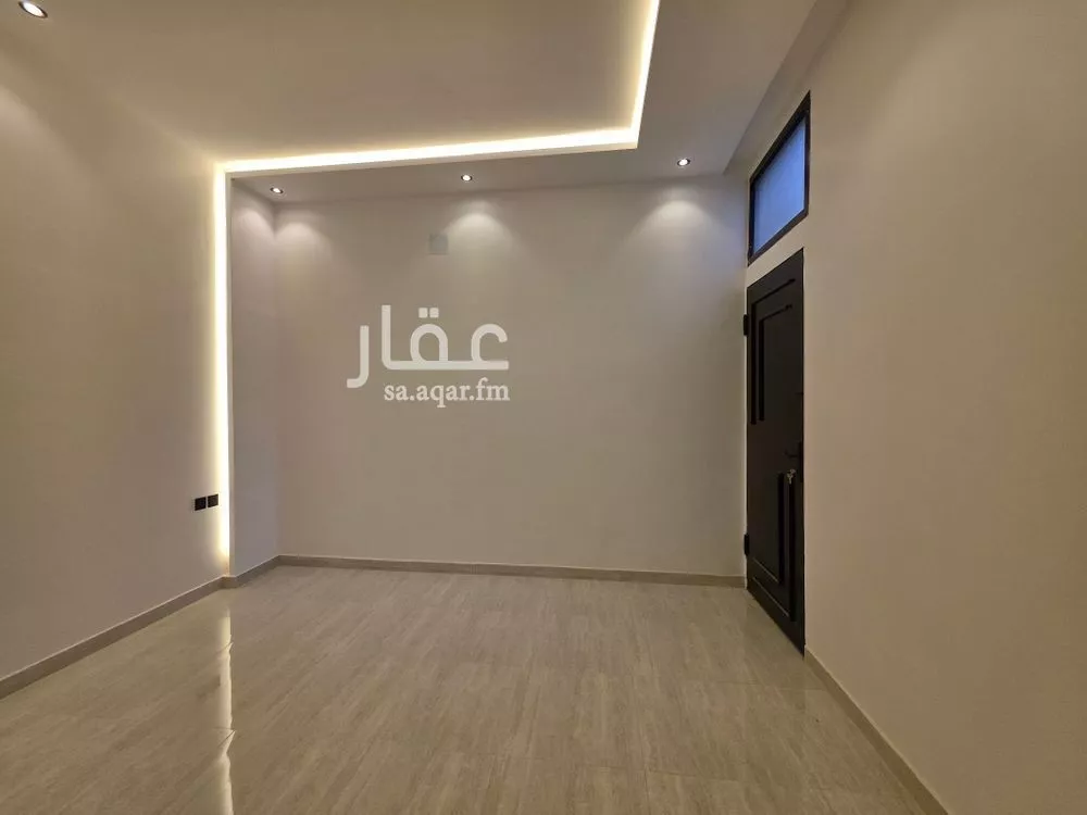 5 bedroom villa in Al Rimal 5
