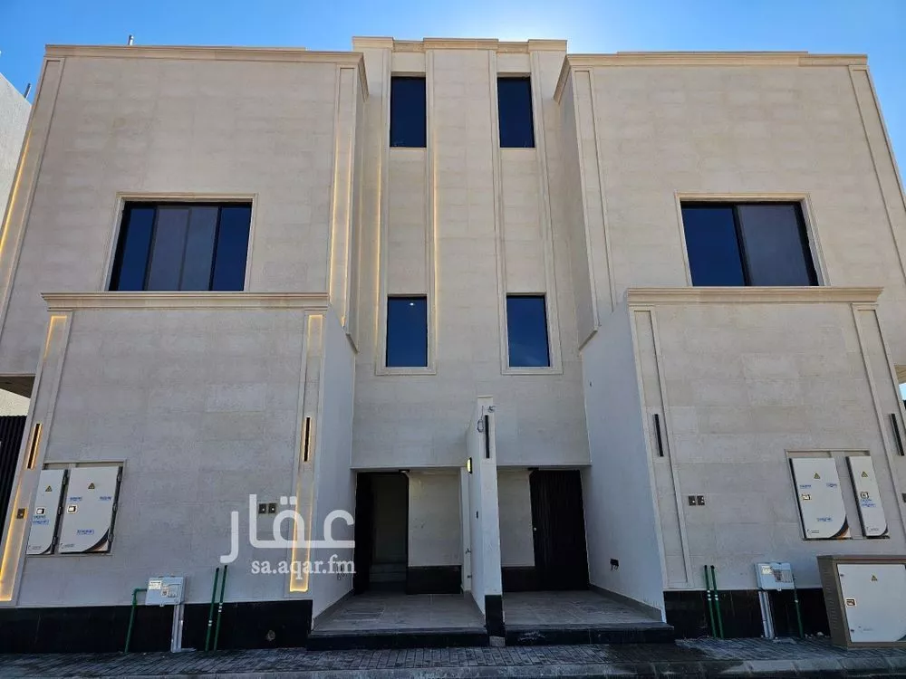 3 bedroom apartment in Al Maizilah 1