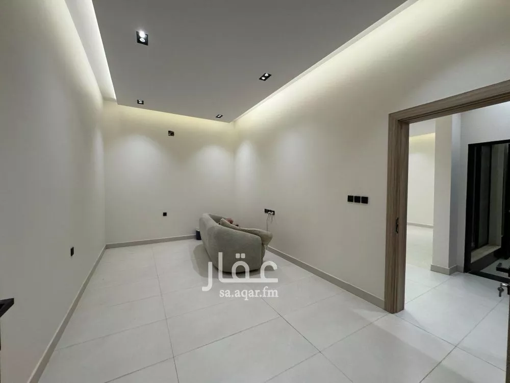 4 bedroom villa in Ash Sharq, Riyadh 4