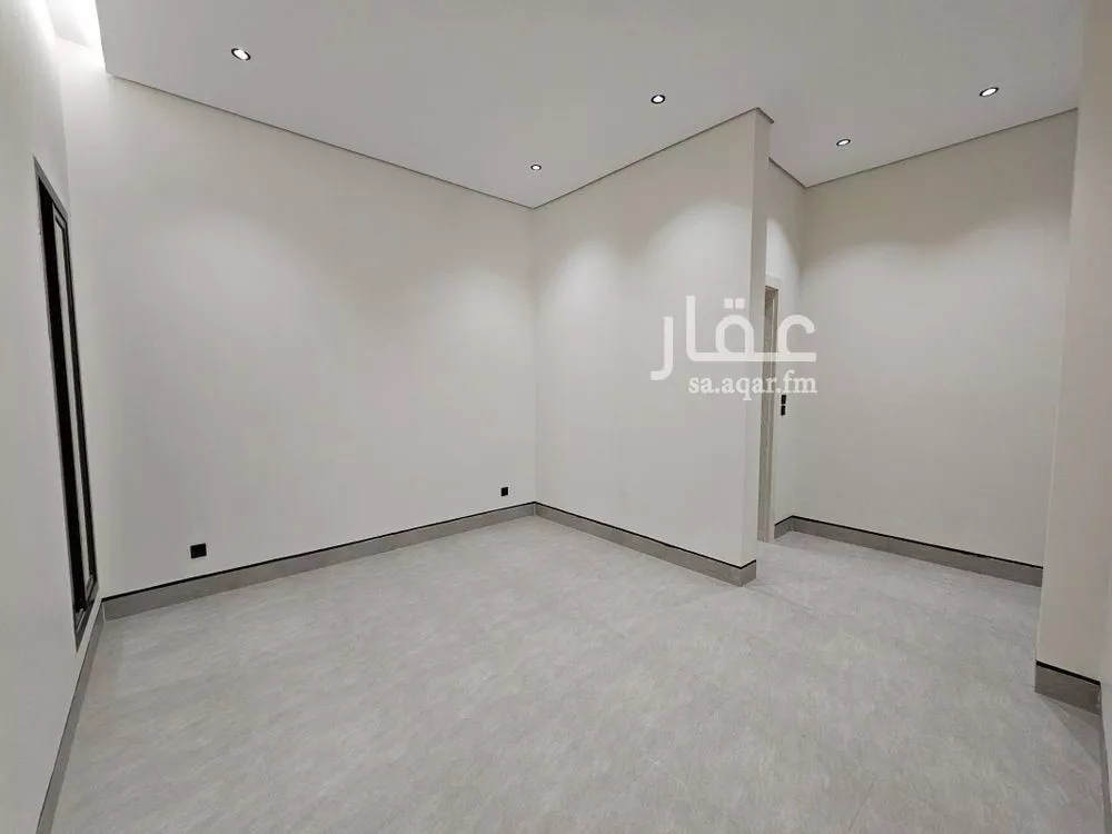 5 bedroom floor in Al Rimal 4