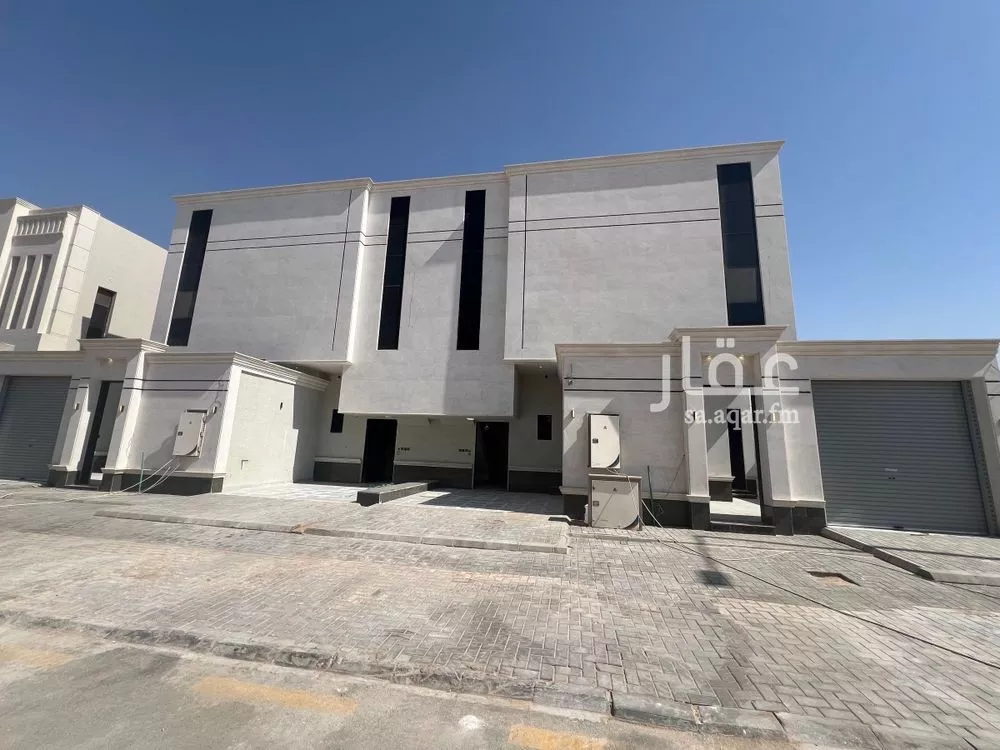 6 bedroom floor in Ash Sharq 4