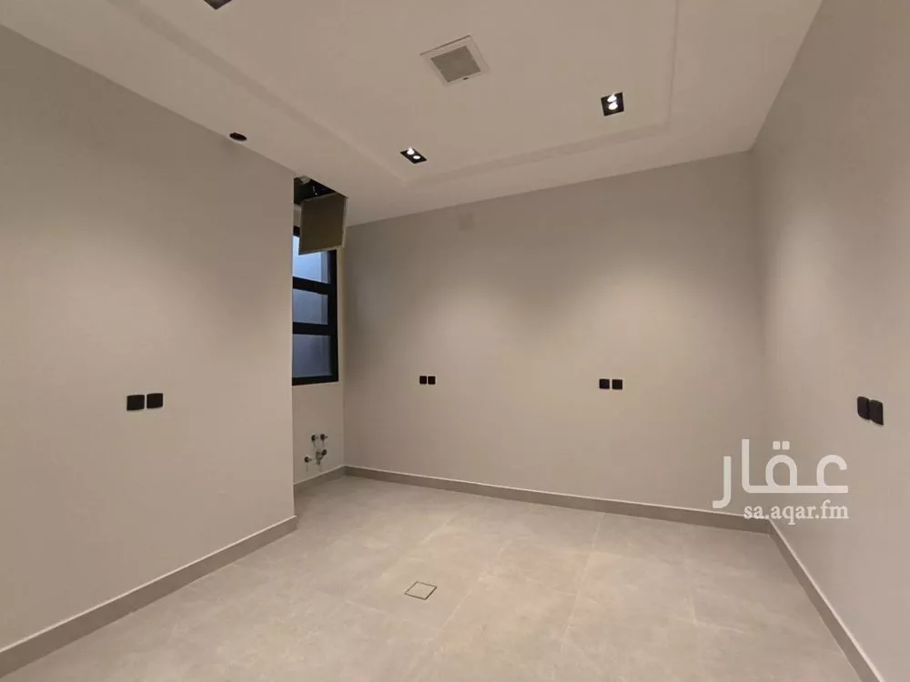 4 bedroom apartment in Qurtubah, Riyadh 5