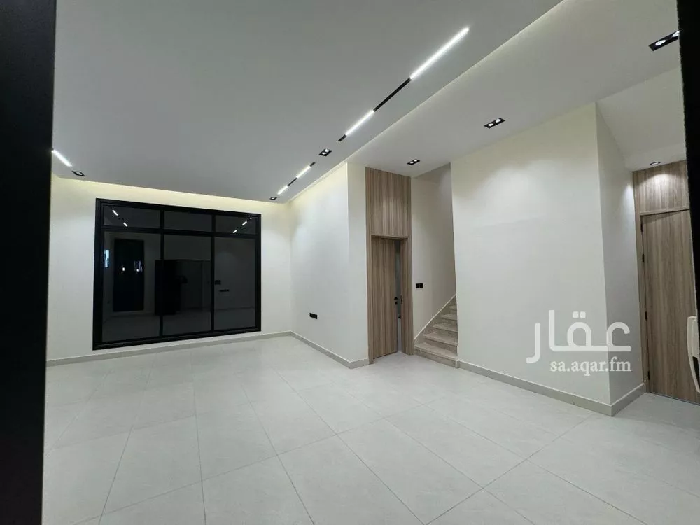 4 bedroom villa in Ash Sharq, Riyadh 9