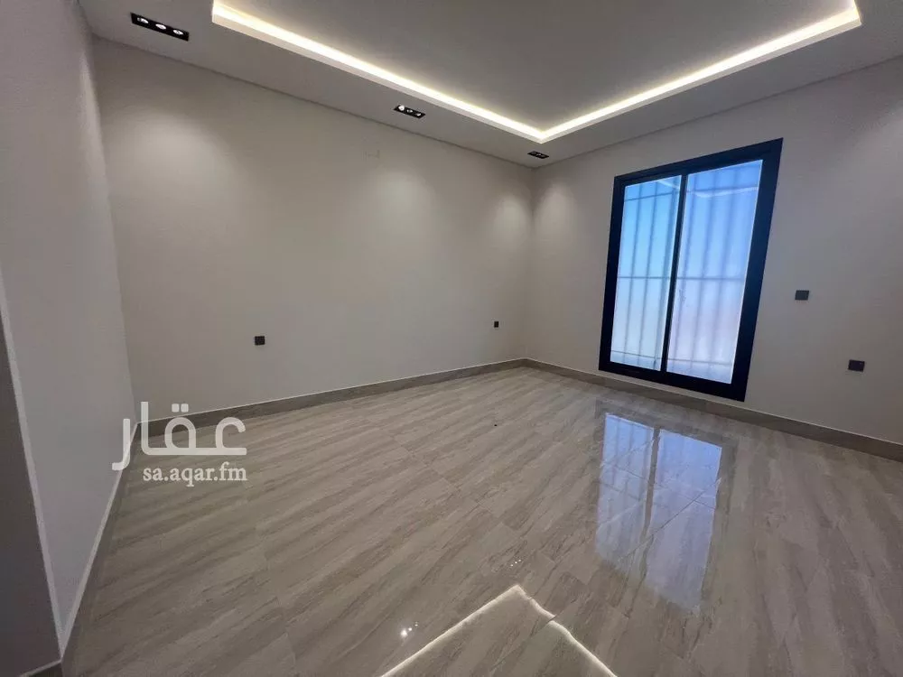 فيلا 5 غرف في الرمال 3