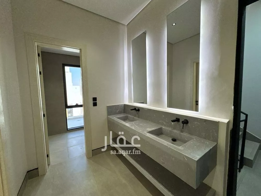 4 bedroom floor in Al Rimal 3