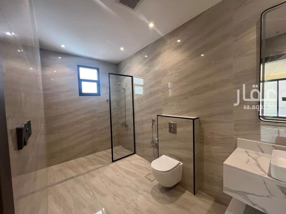 فيلا 5 غرف في الرمال 1