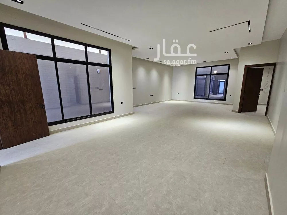 4 bedroom villa in Qurtubah, Riyadh 11