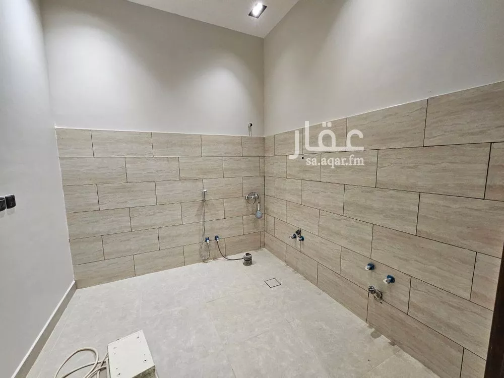 4 bedroom villa in Qurtubah, Riyadh 5