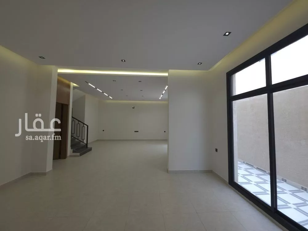 4 bedroom villa in Ash Sharq 4