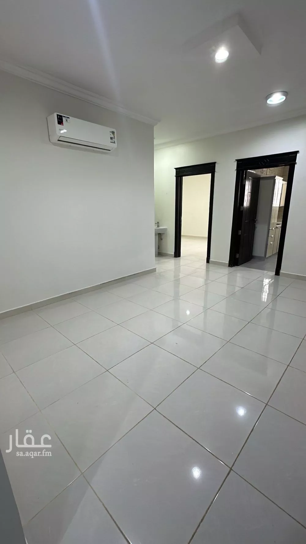 شقة 3 غرف في العارض 5