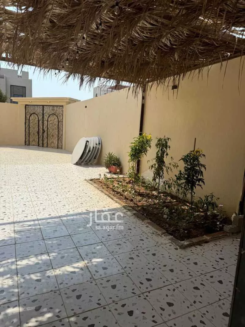 فيلا 7 غرف في الشراع 3