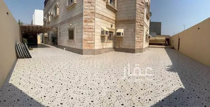 فيلا 7 غرف في الشراع 2