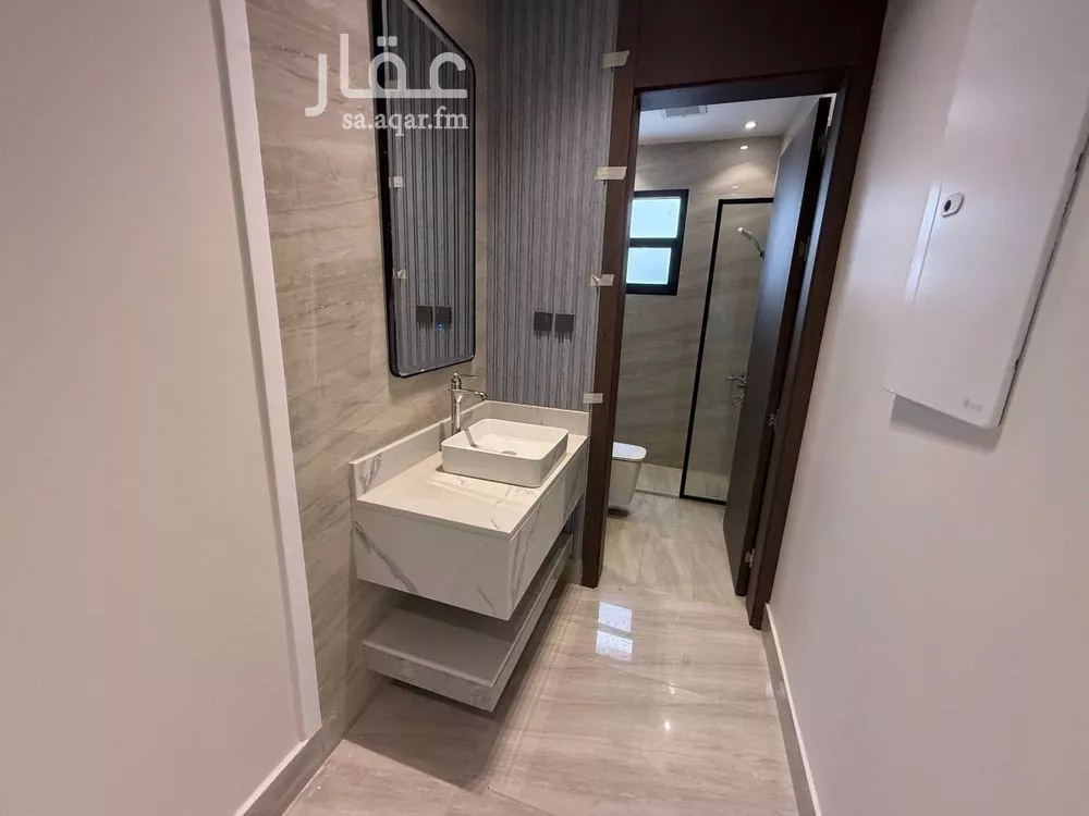 5 bedroom floor in Al Rimal 5