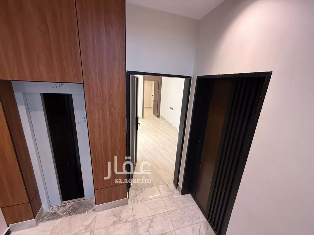 5 bedroom floor in Al Rimal 3