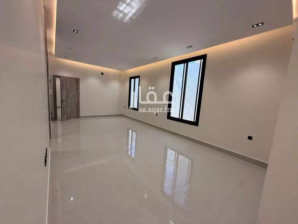5 bedroom apartment in Al Maizilah, Riyadh 8