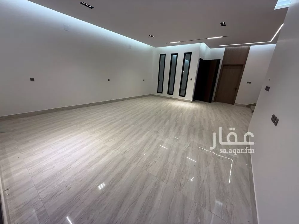 فيلا 5 غرف في الرمال 3