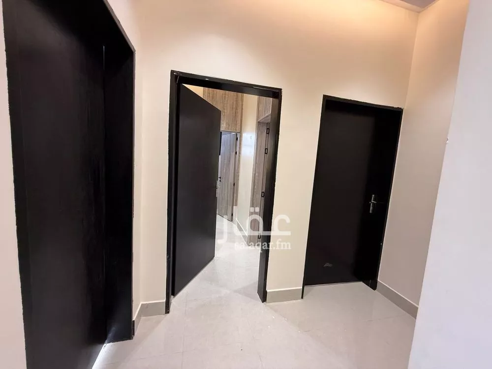 5 bedroom apartment in Al Maizilah, Riyadh 6
