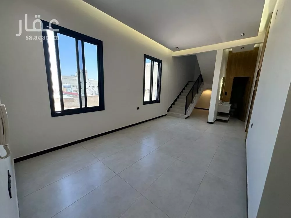 دور 4 غرف في الجنادرية 3