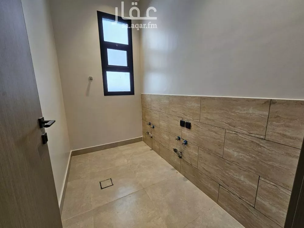 3 bedroom villa in Qurtubah, Riyadh 11