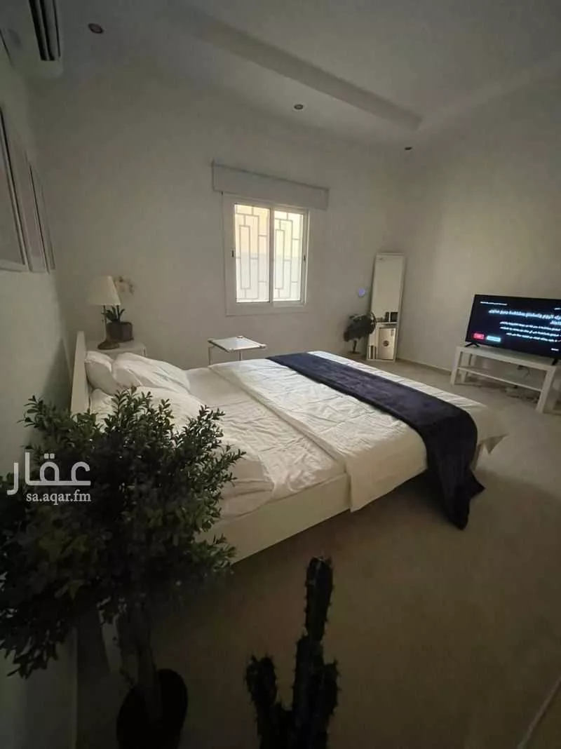 6 bedroom floor in Al Falah 2