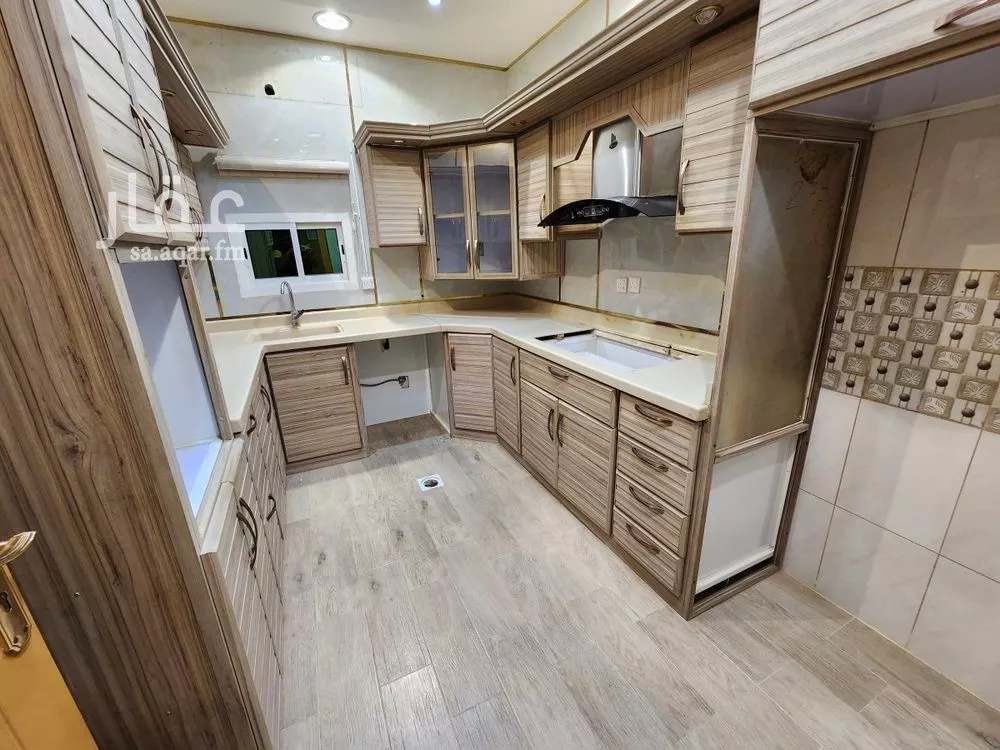 شقة 3 غرف في اشبيلية 3