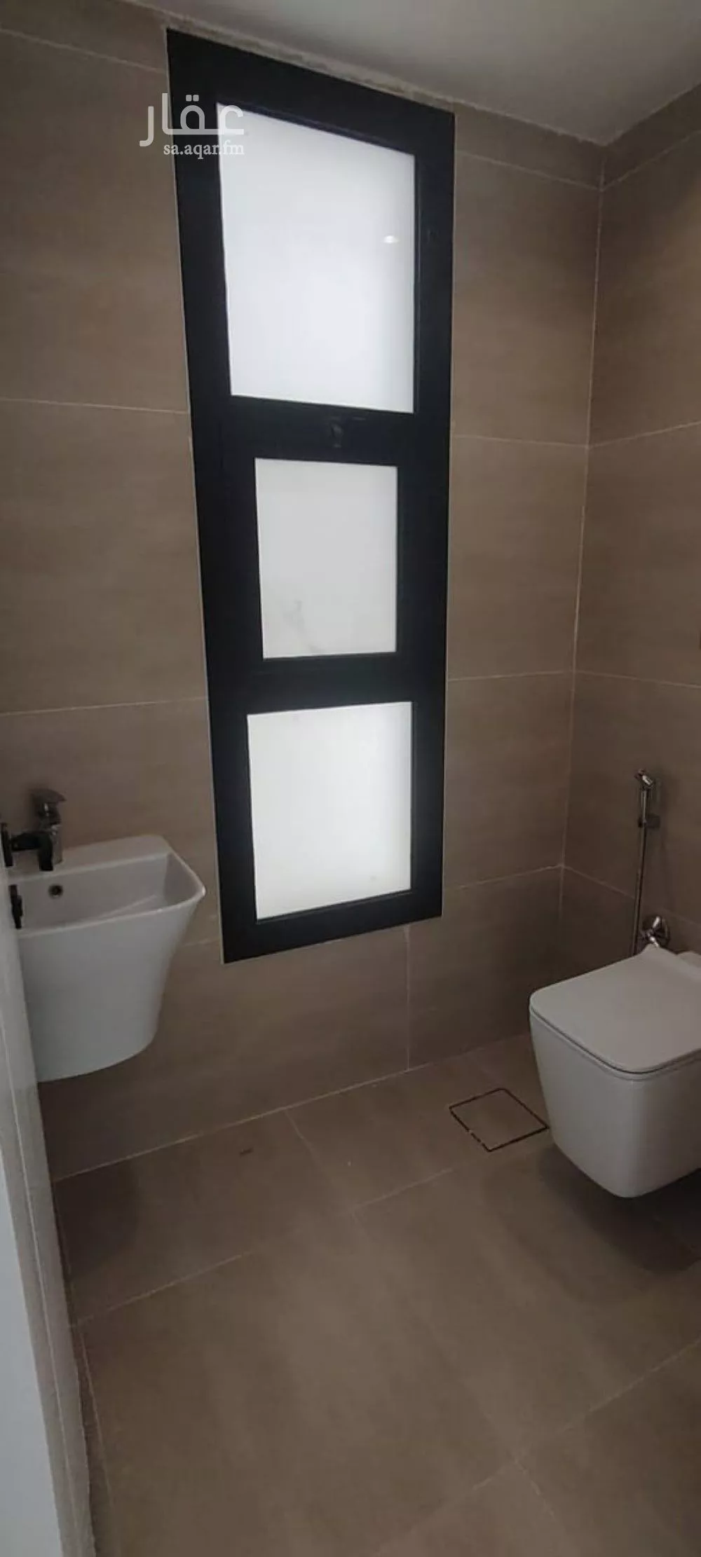 شقة 3 غرف في النرجس 1