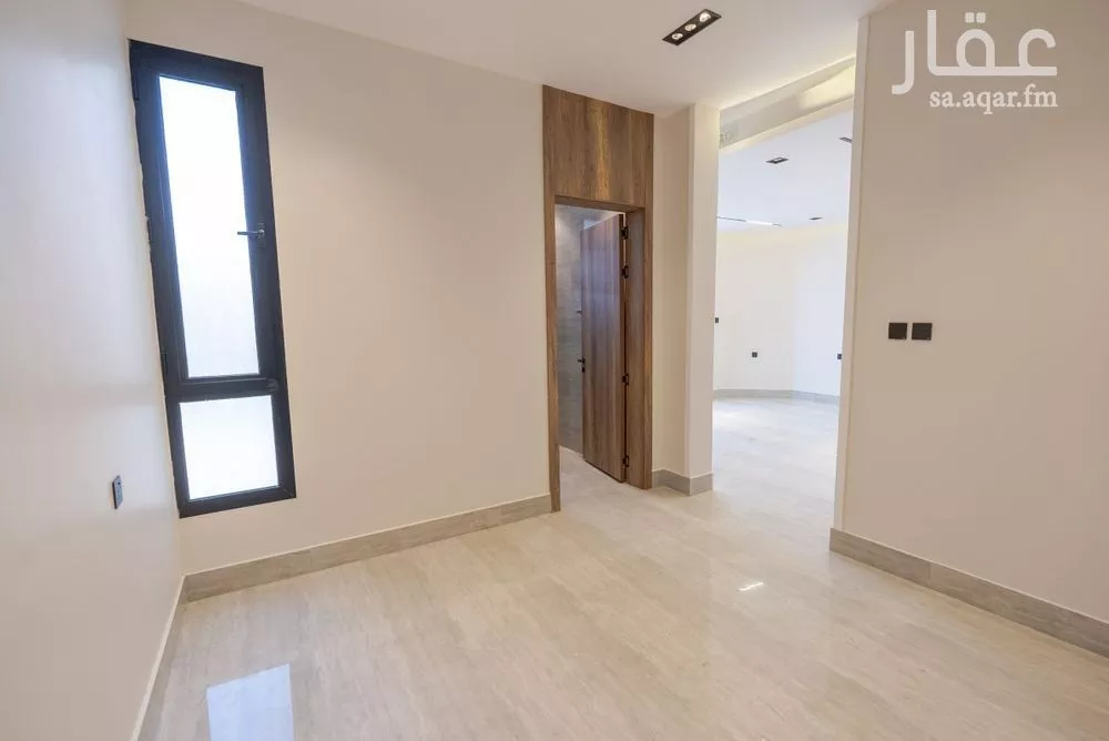 فيلا 5 غرف في الرمال 3