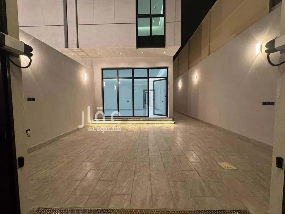 فيلا 4 غرف في الرمال 5