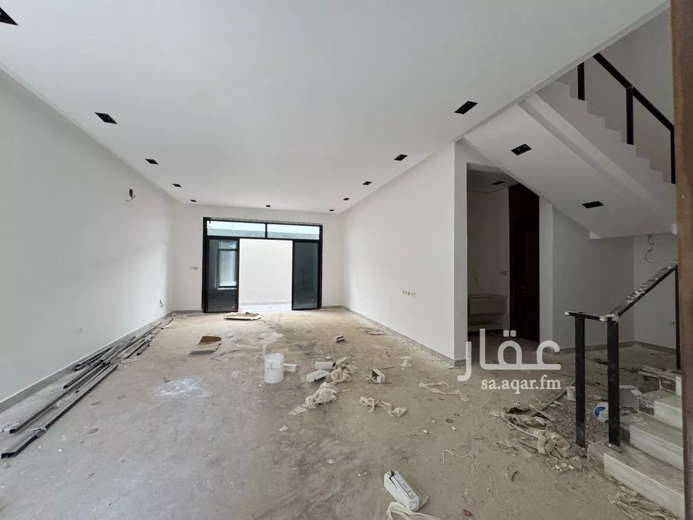 فيلا 4 غرف في المونسية 4